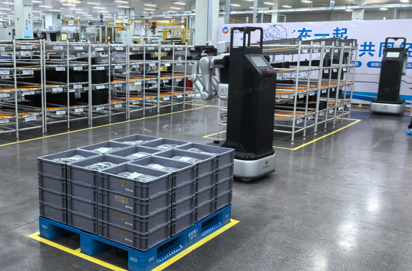 米兰·(milan)-LG携手中国设计品牌发起人吴浩亮相AWE 共探智慧美学家电新风尚